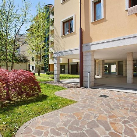 Casa Rosada Monza Autodromo Apartment Nova Milanese Екстериор снимка